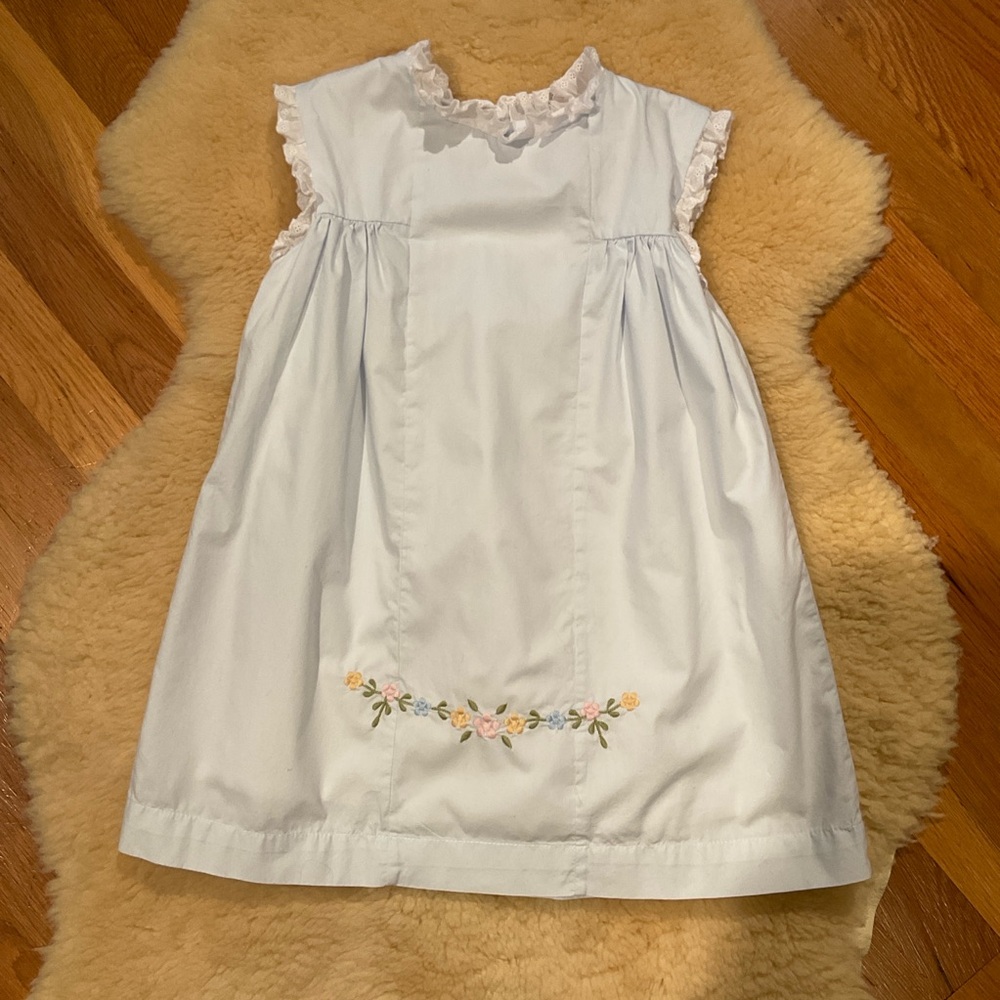 White Girls' Casual Dress with Floral Embroidery